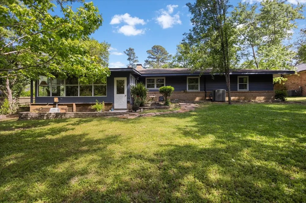 1210 Hilltop Run Hideaway, TX 75771