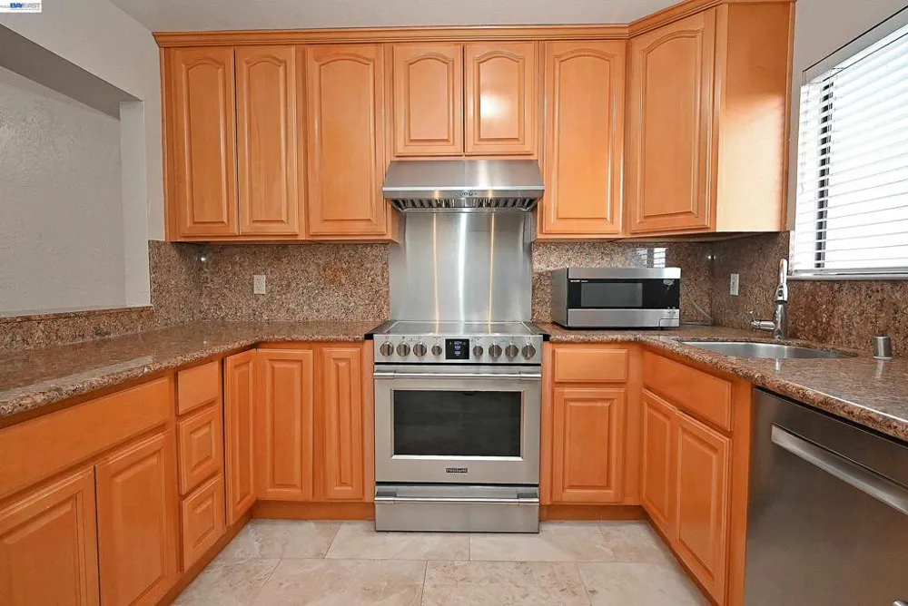 17994 Azalea Rd. Hayward, CA 94541