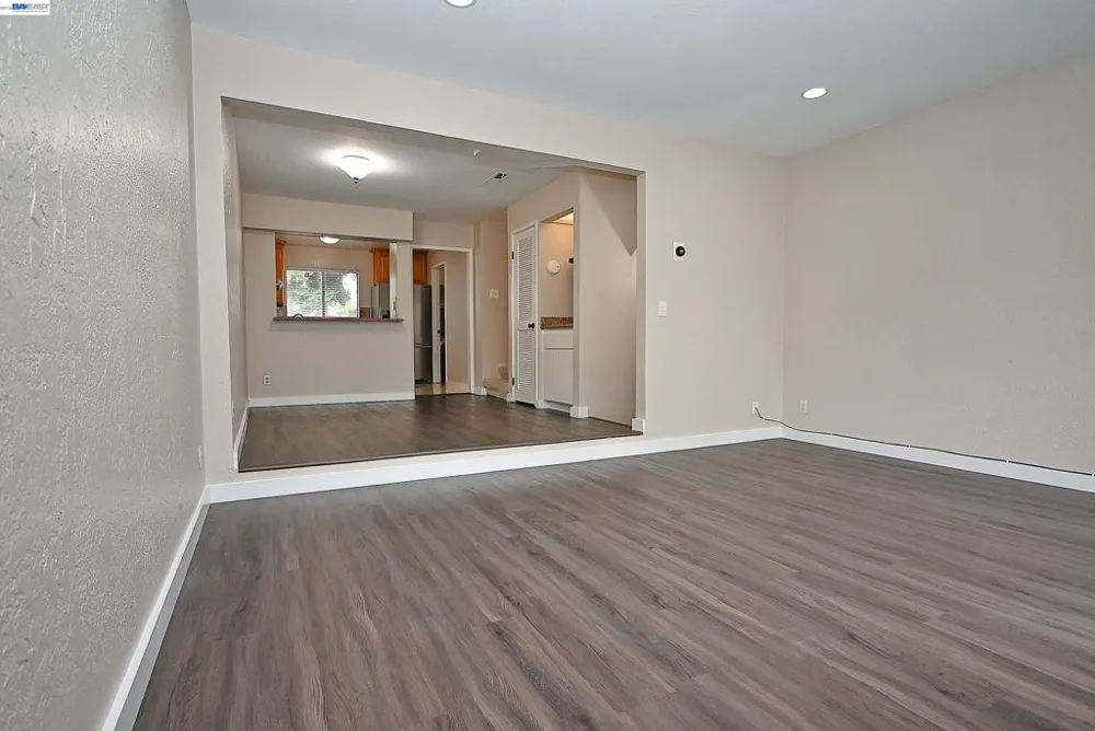 17994 Azalea Rd. Hayward, CA 94541