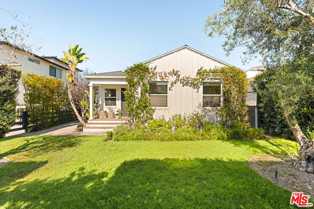 7560 Mcconnell Avenue Los Angeles, CA 90045