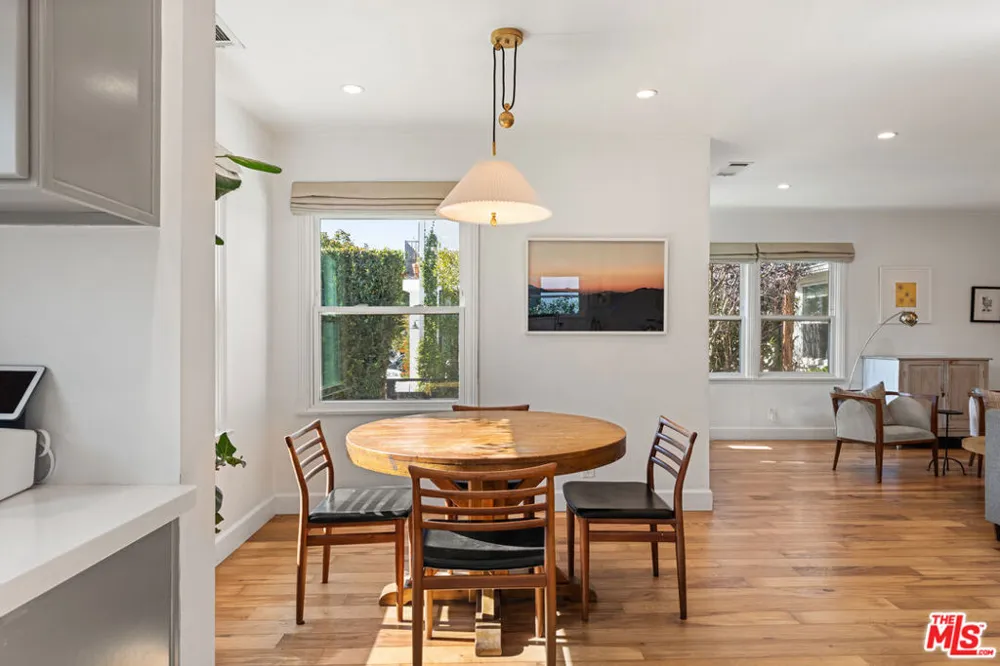7560 Mcconnell Avenue Los Angeles, CA 90045