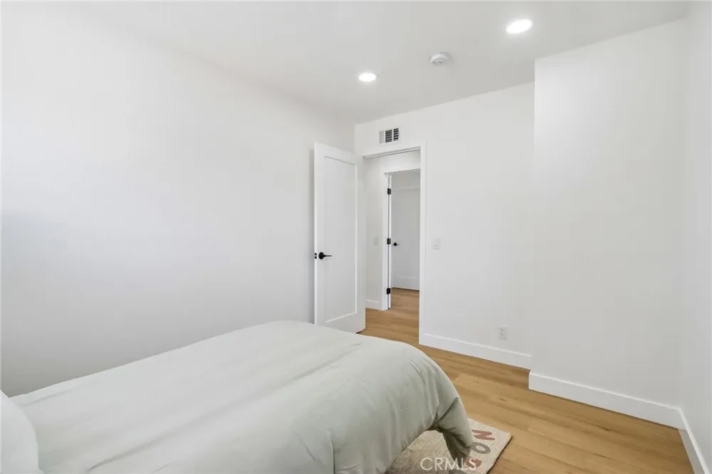 22965 Via Cereza Mission Viejo, CA 92691