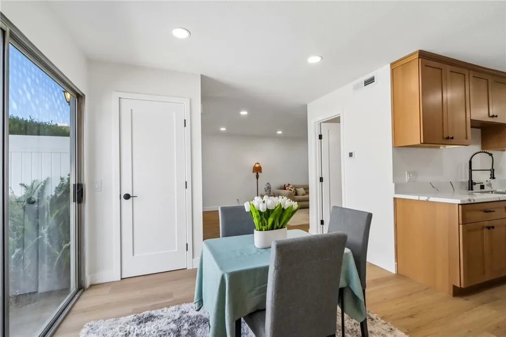 22965 Via Cereza Mission Viejo, CA 92691