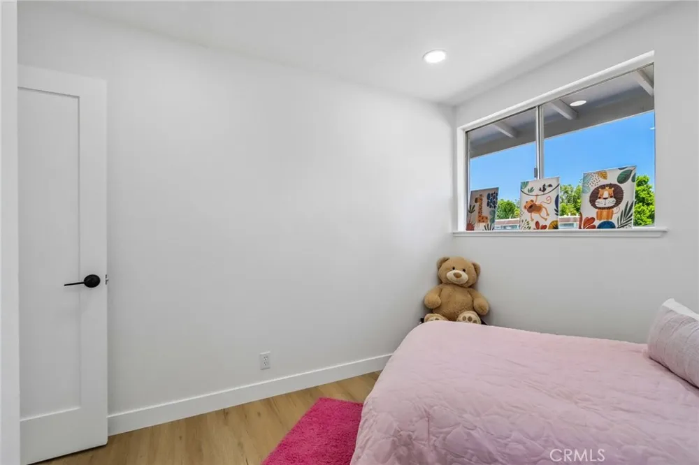 22965 Via Cereza Mission Viejo, CA 92691