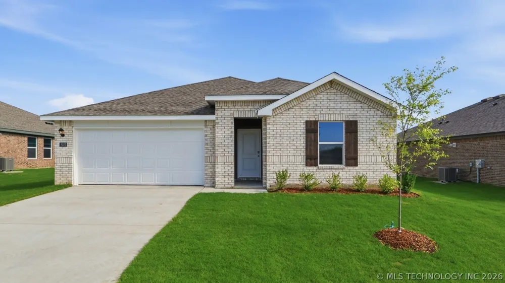 2022 E Toledo Street Broken Arrow, OK 74011