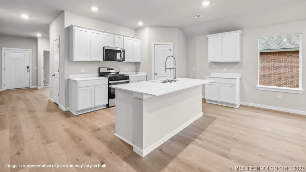 2022 E Toledo Street Broken Arrow, OK 74011