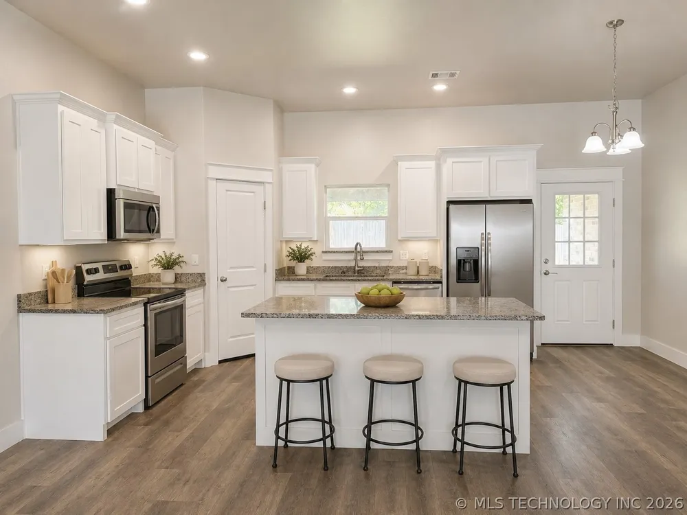 100 Watch Hill Drive Durant, OK 74701