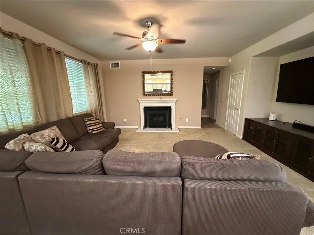 4683 Arrow Ridge Clovis, CA 93619