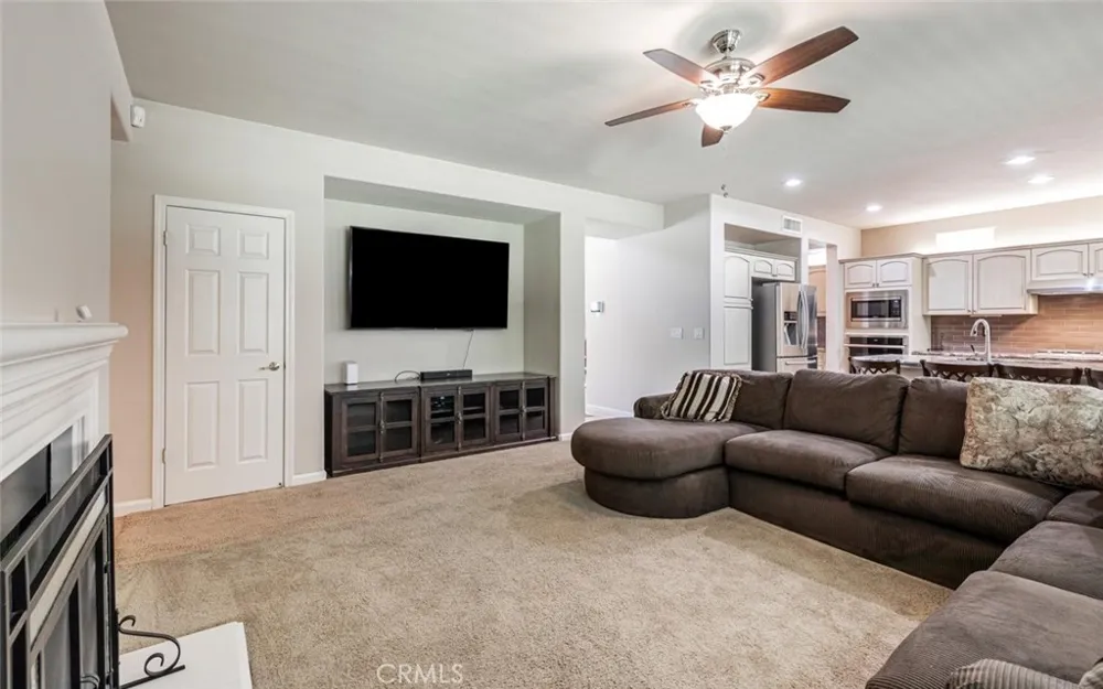 4683 Arrow Ridge Clovis, CA 93619