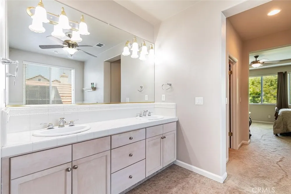 4683 Arrow Ridge Clovis, CA 93619