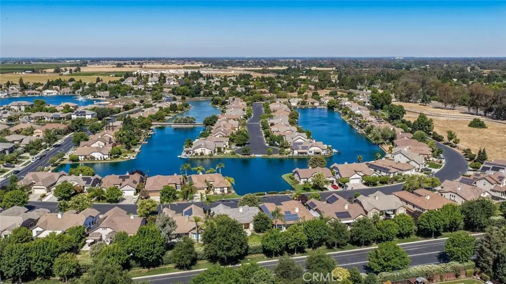 4683 Arrow Ridge Clovis, CA 93619