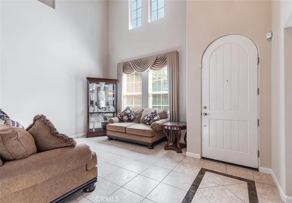 4683 Arrow Ridge Clovis, CA 93619