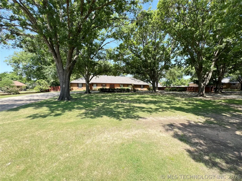 535 Sunset Drive SW Ardmore, OK 73401
