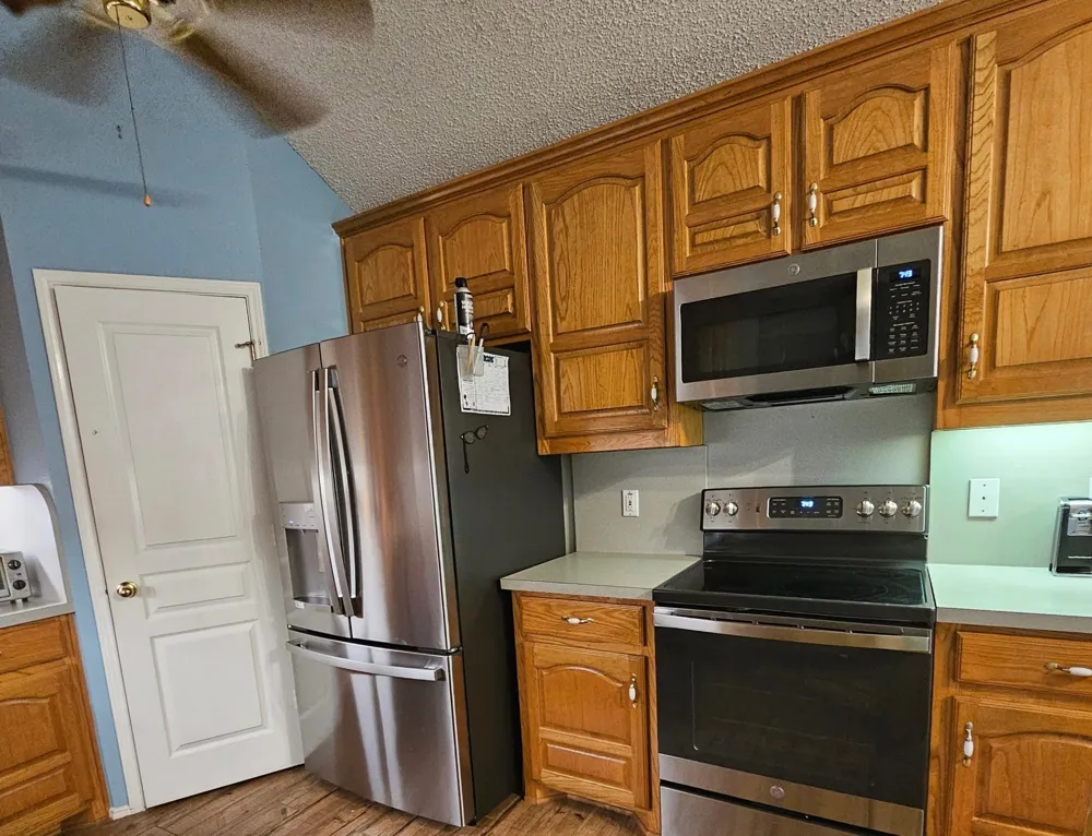 421 Bluebonnet Lane Red Oak, TX 75154