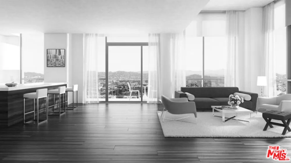 3033 Wilshire Avenue #PH1705 Los Angeles, CA 90010