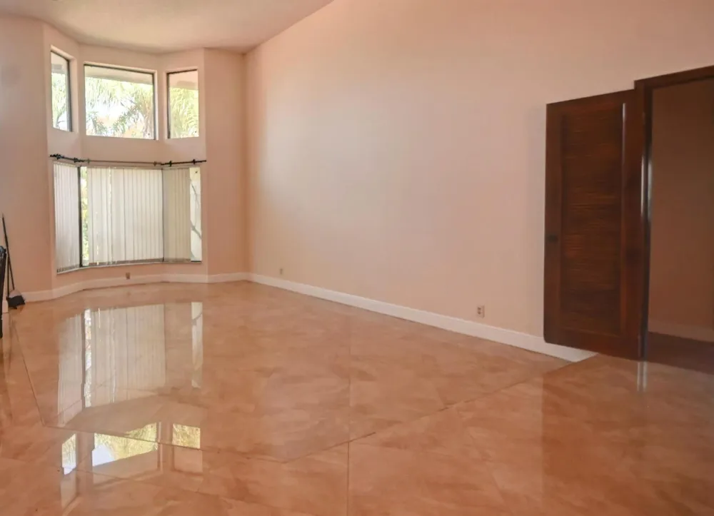 19915 Back 9 Drive Boca Raton, FL 33498