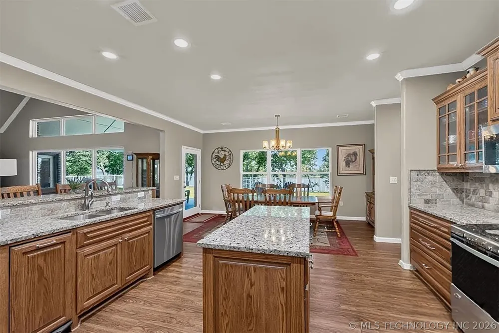 7 Foxwood Adair, OK 74330