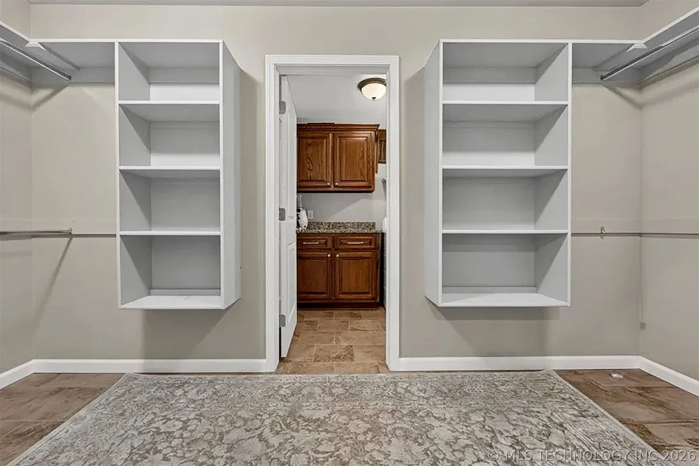7 Foxwood Adair, OK 74330
