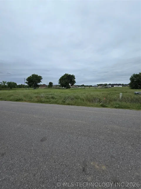4 Lake Estates Drive