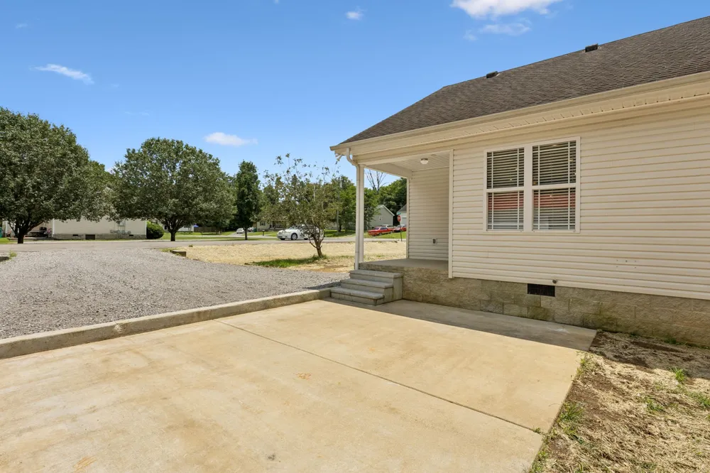 1155 Moreno Ln Lewisburg, TN 37091