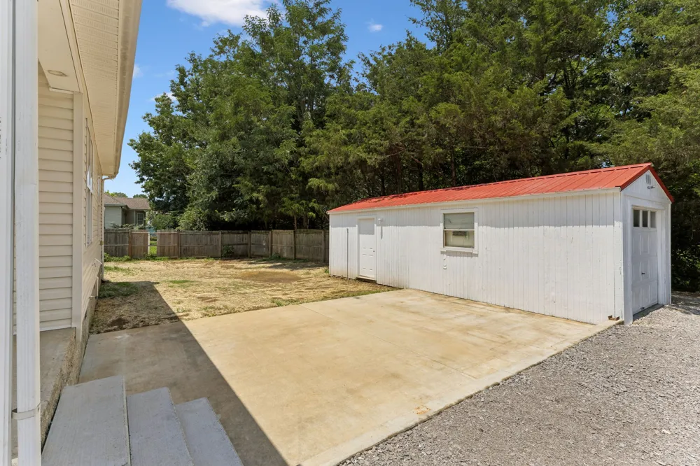 1155 Moreno Ln Lewisburg, TN 37091