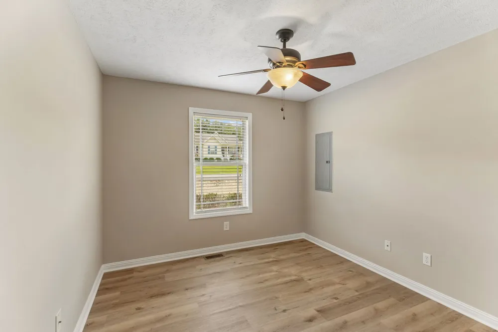 1155 Moreno Ln Lewisburg, TN 37091