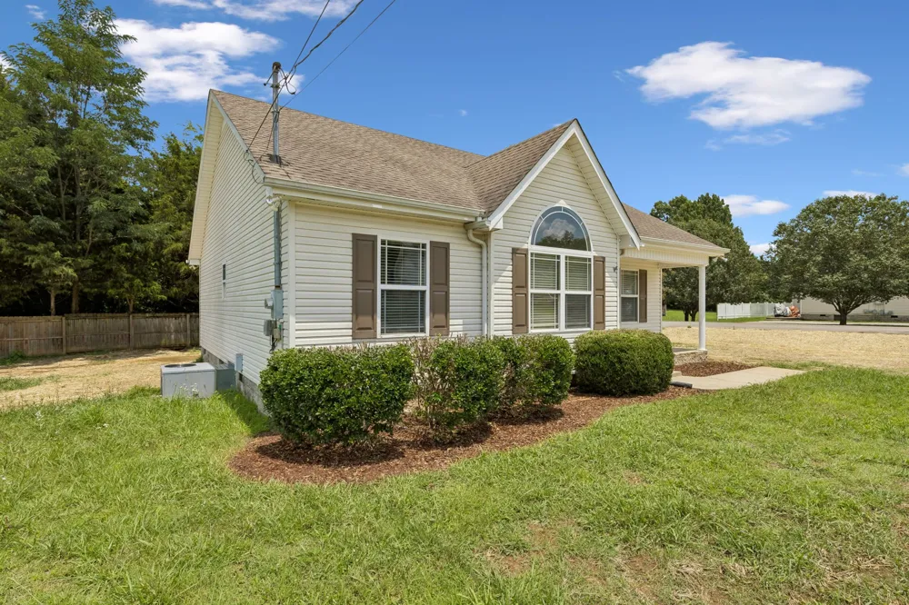 1155 Moreno Ln Lewisburg, TN 37091