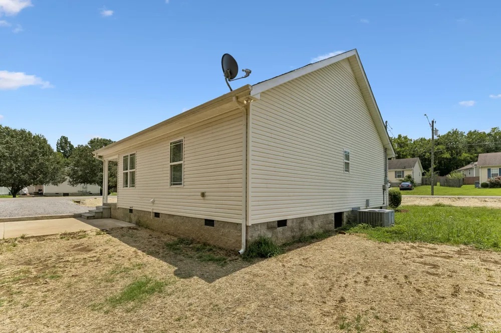 1155 Moreno Ln Lewisburg, TN 37091