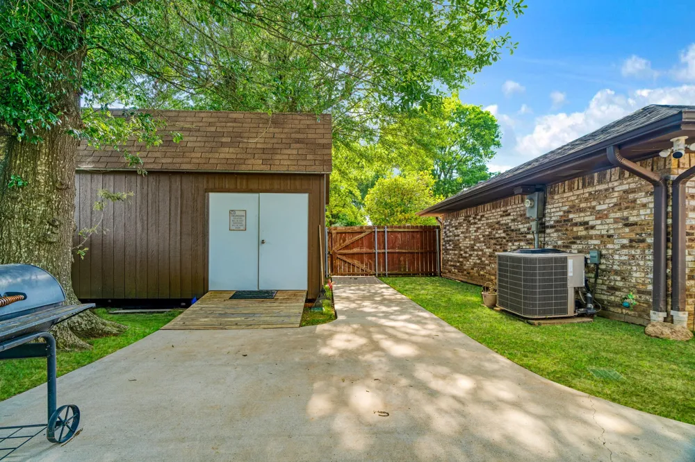 4030 Shannon Drive Paris, TX 75462