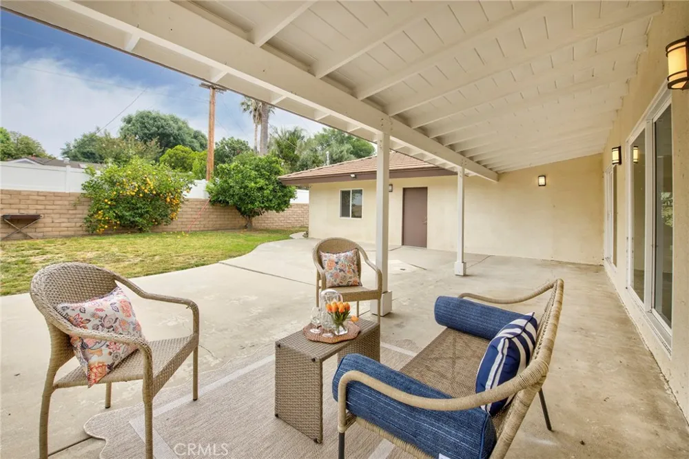 17633 Nordhoff Street Northridge, CA 91325