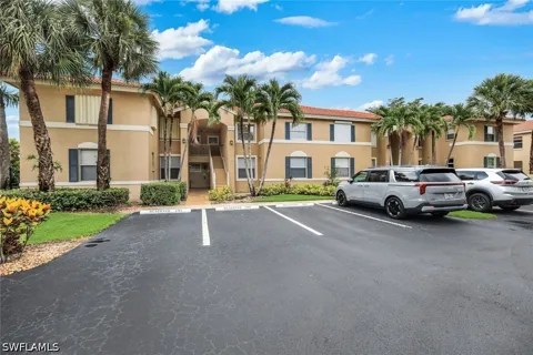 Huntington Lakes Circle #103