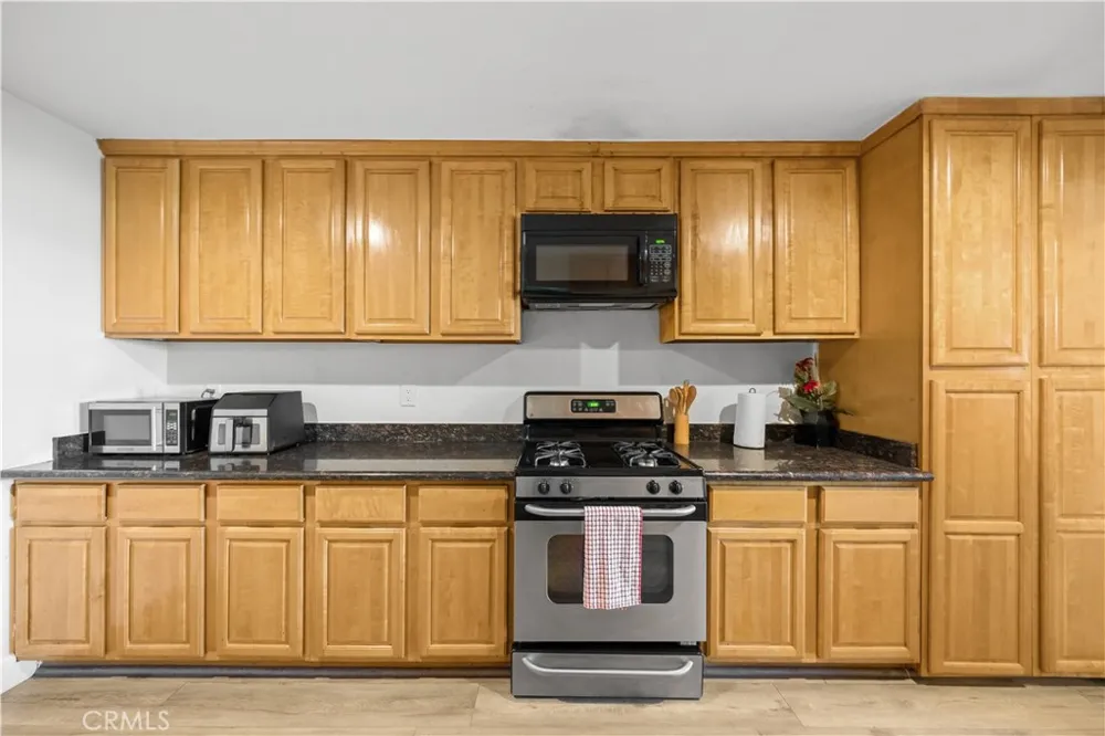 18319 Norwalk Boulevard Artesia, CA 90701