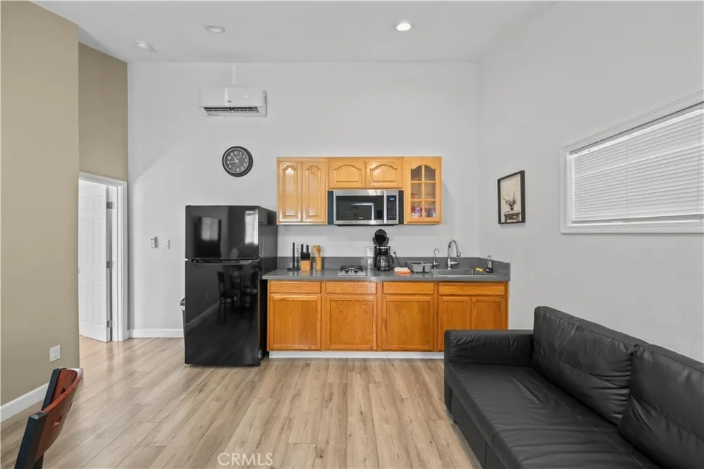 18319 Norwalk Boulevard Artesia, CA 90701