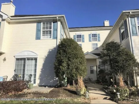 887 Crimson Court
