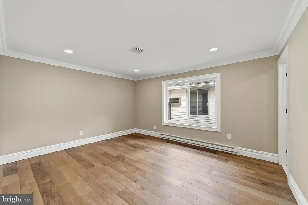 66 ESSEX ROAD Monroe Township, NJ 08831