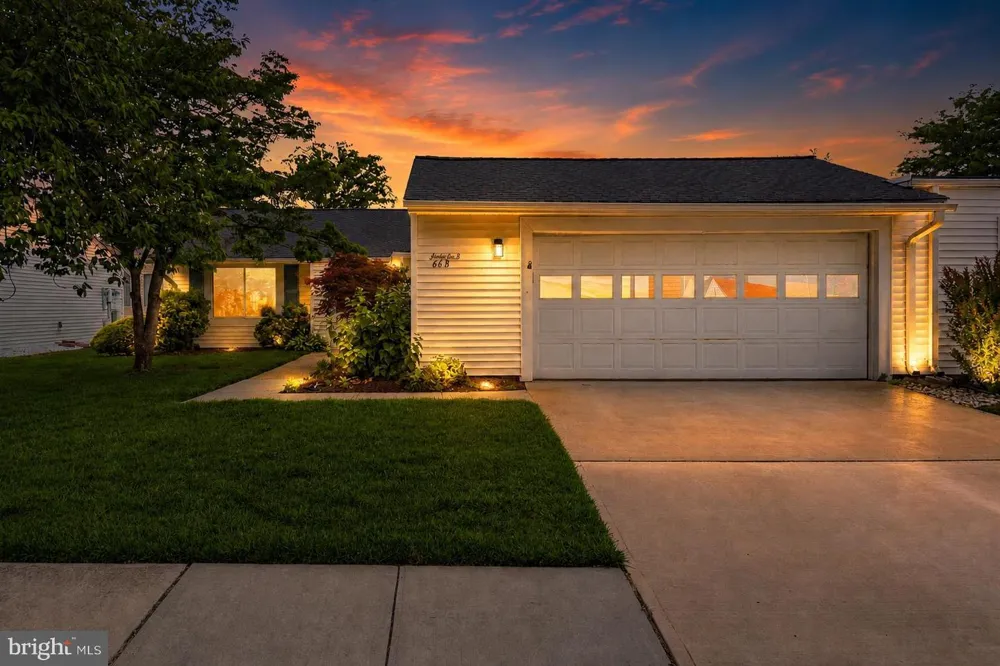 66 ESSEX ROAD Monroe Township, NJ 08831