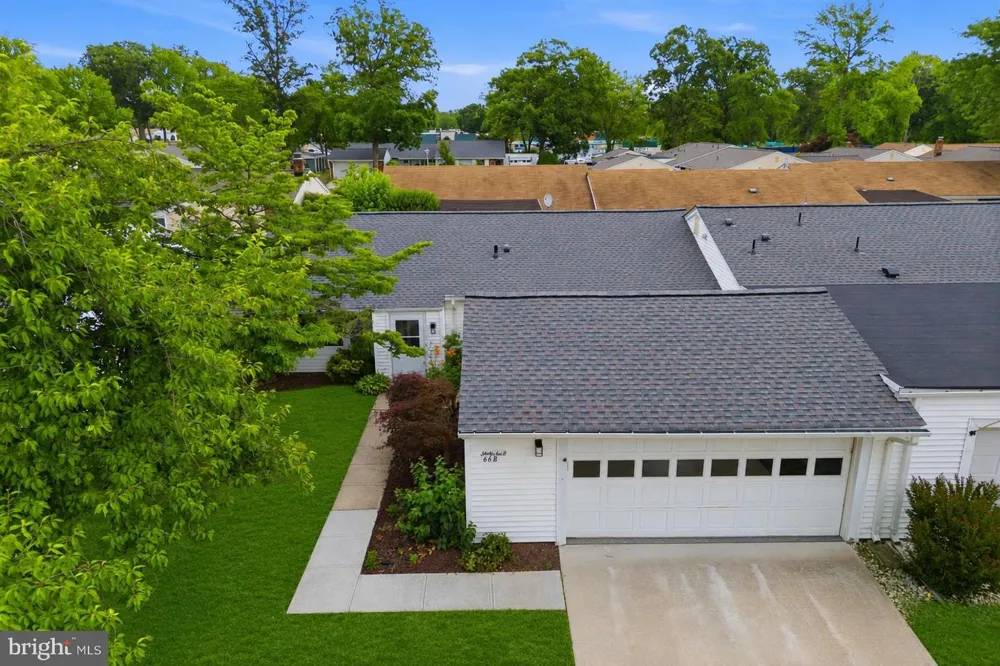 66 ESSEX ROAD Monroe Township, NJ 08831