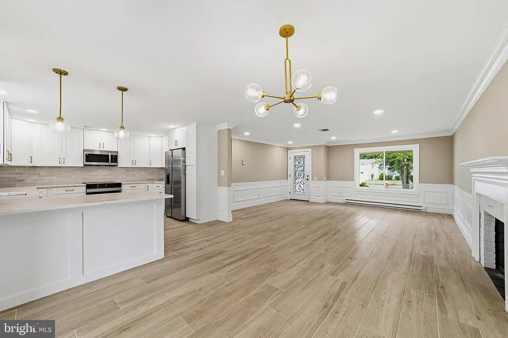 66 ESSEX ROAD Monroe Township, NJ 08831