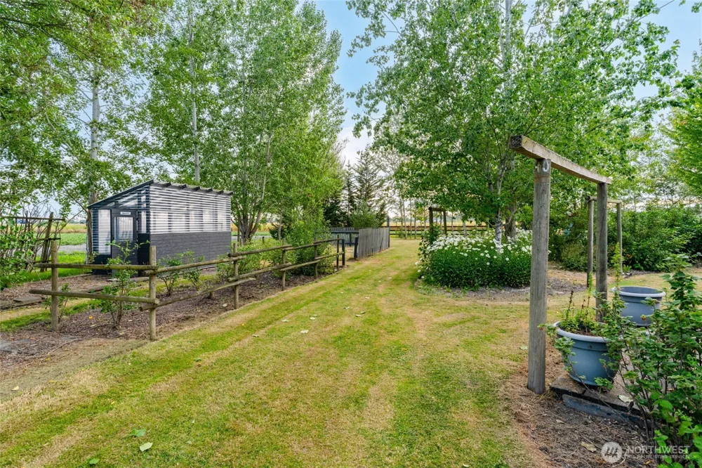 21895 Cedardale Road Mount Vernon, WA 98274