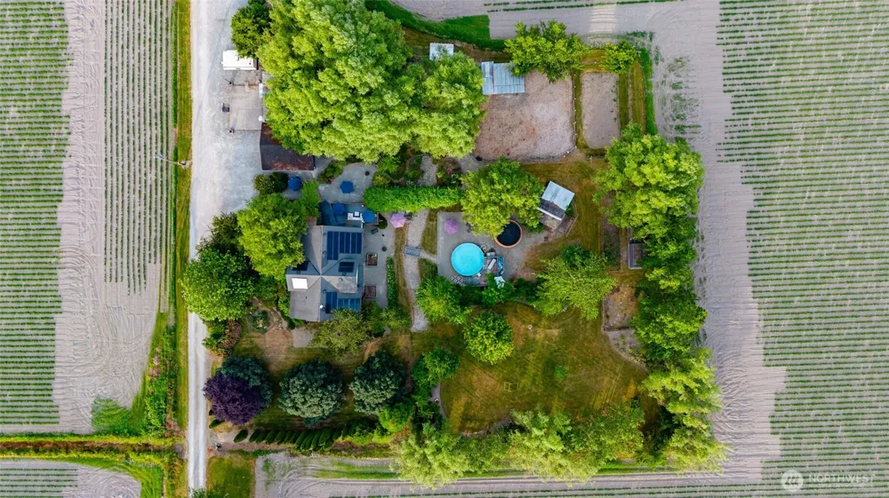 21895 Cedardale Road Mount Vernon, WA 98274