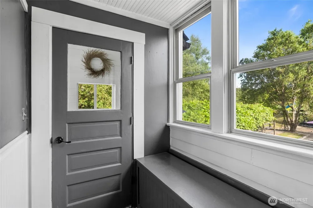 21895 Cedardale Road Mount Vernon, WA 98274