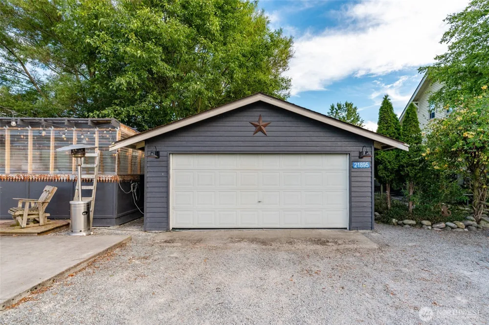 21895 Cedardale Road Mount Vernon, WA 98274