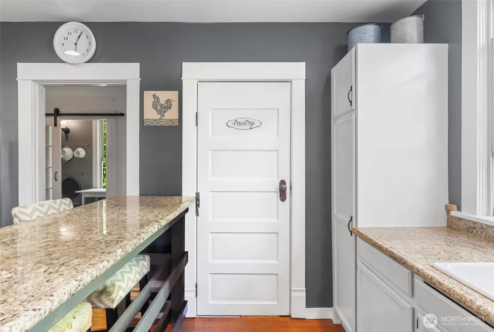 21895 Cedardale Road Mount Vernon, WA 98274