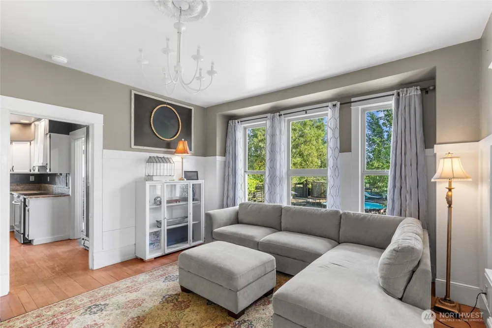 21895 Cedardale Road Mount Vernon, WA 98274