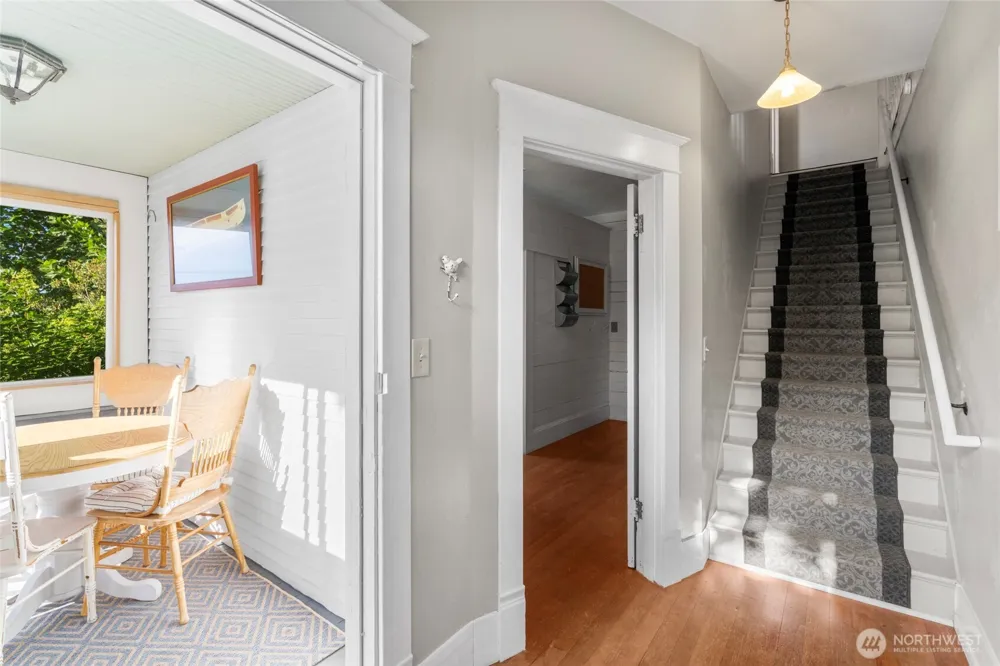 21895 Cedardale Road Mount Vernon, WA 98274