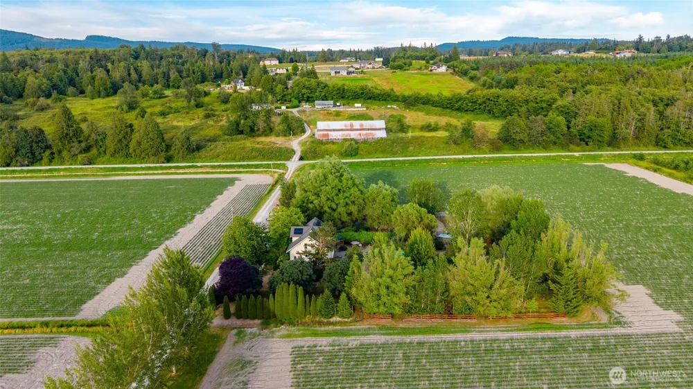21895 Cedardale Road Mount Vernon, WA 98274