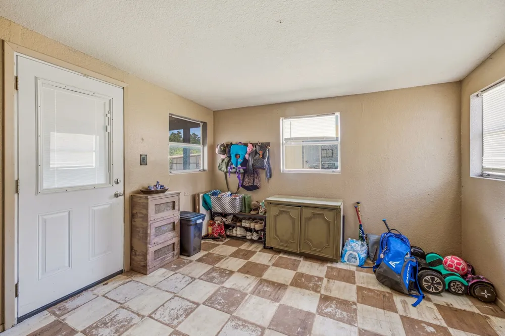352 Seaberry Loop Graham, TX 76450