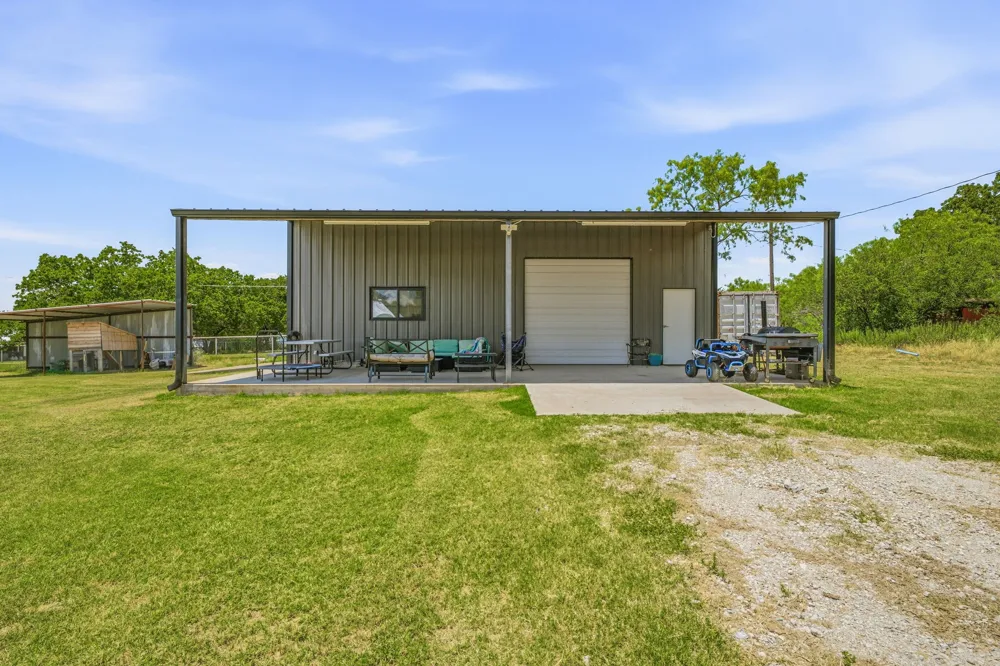 352 Seaberry Loop Graham, TX 76450