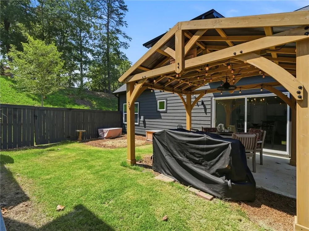 107 Red Cloud Walk Waleska, GA 30183