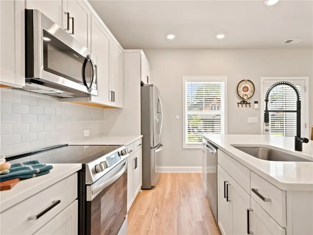107 Red Cloud Walk Waleska, GA 30183